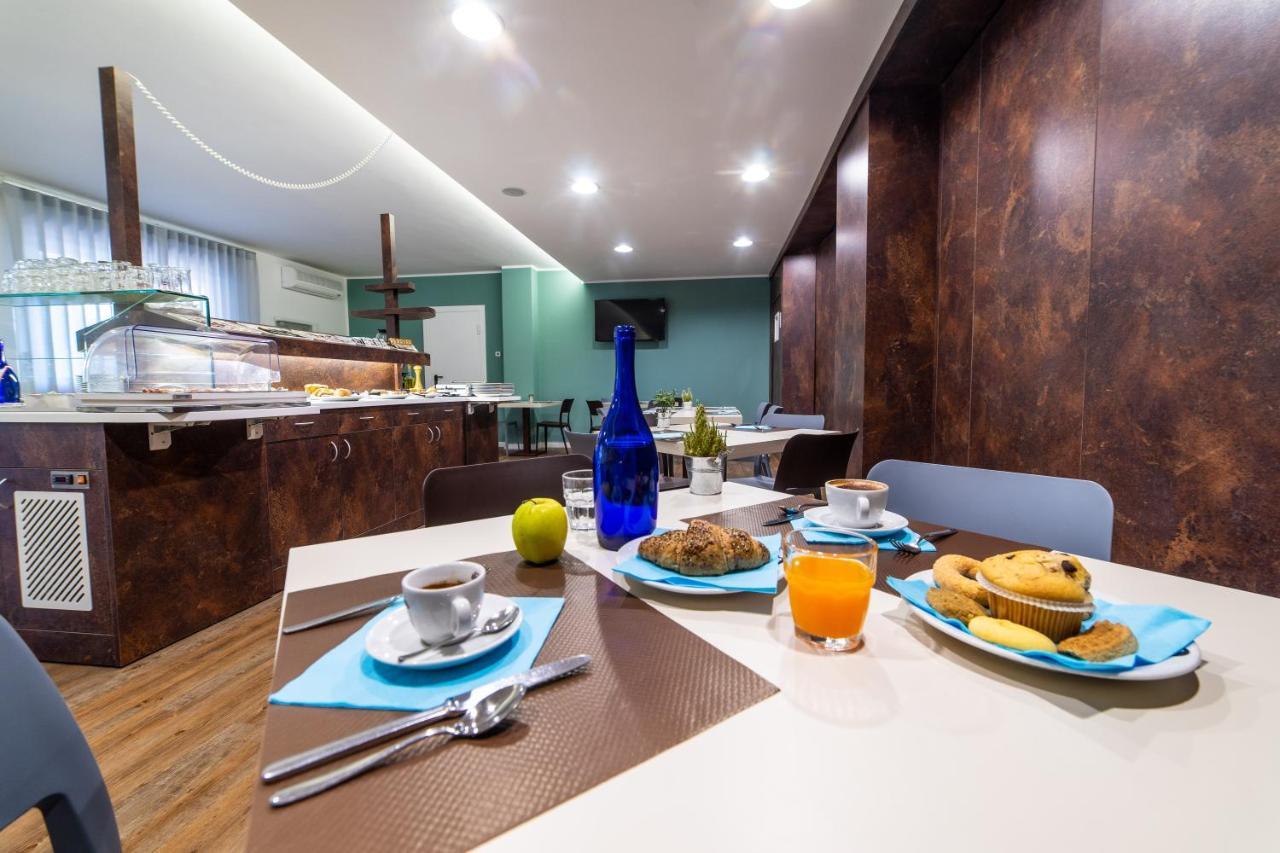 Romano Canavese Hotel Gardenia מראה חיצוני תמונה