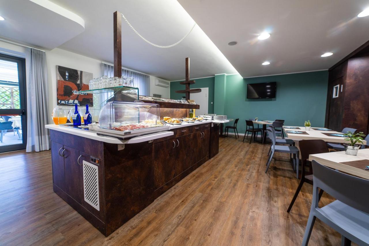 Romano Canavese Hotel Gardenia מראה חיצוני תמונה