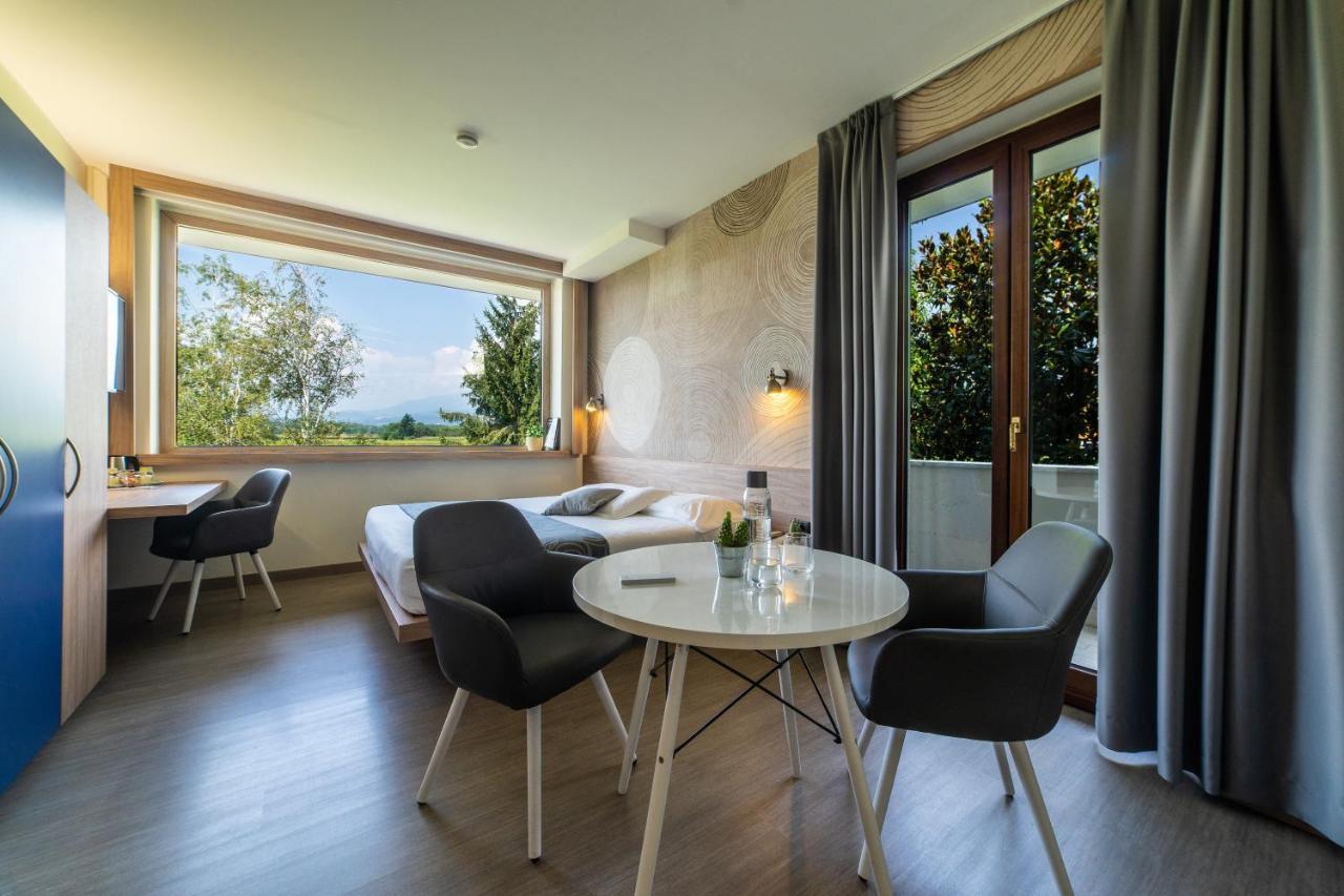 Romano Canavese Hotel Gardenia מראה חיצוני תמונה